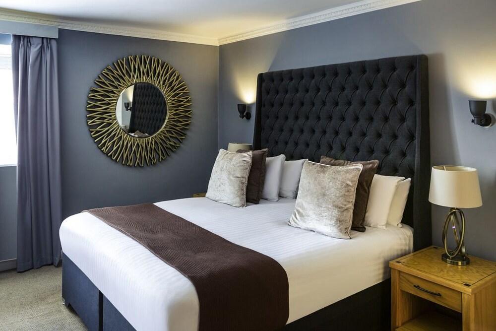 Barons Court Hotel ウォールソール エクステリア 写真