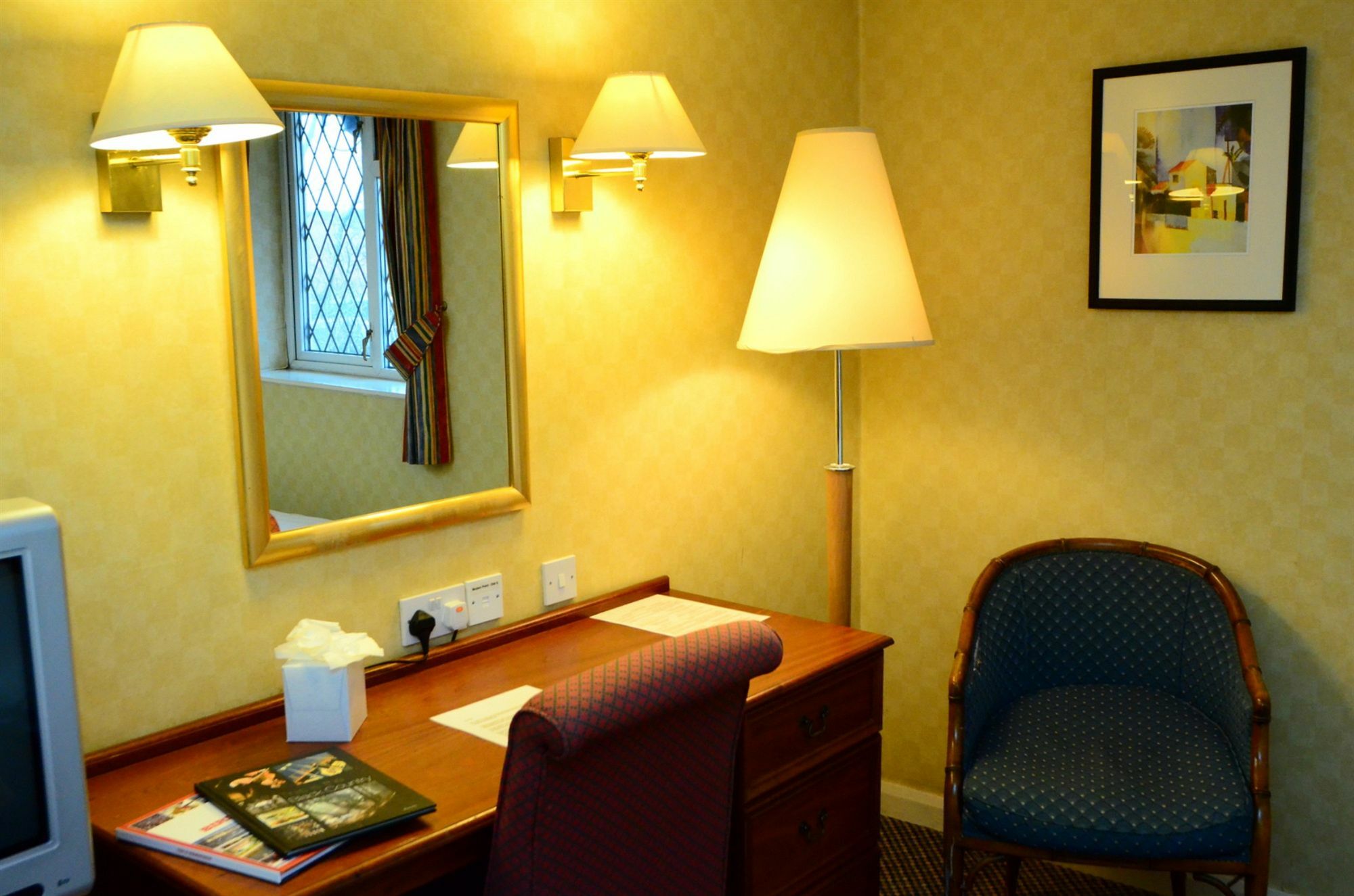 Barons Court Hotel ウォールソール エクステリア 写真